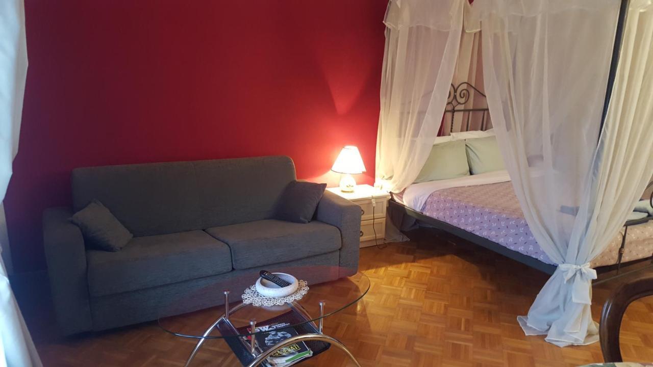 B&B In Arena L' Opera เวโรนา ภายนอก รูปภาพ