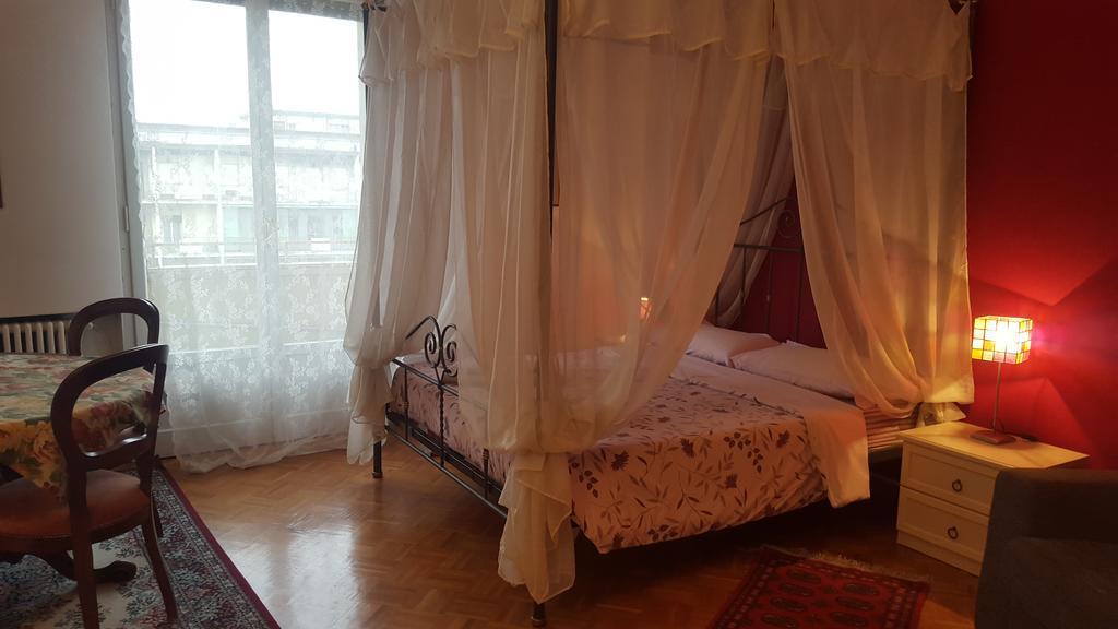 B&B In Arena L' Opera เวโรนา ภายนอก รูปภาพ